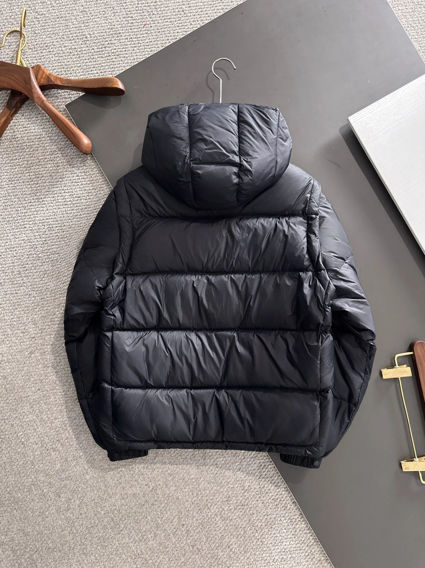 P390 Premium 2026 Original 90 ！ Premium ， ， ， ， ， ， ， 。 ， 。 ， ， ， 。 Size：M-3XL
